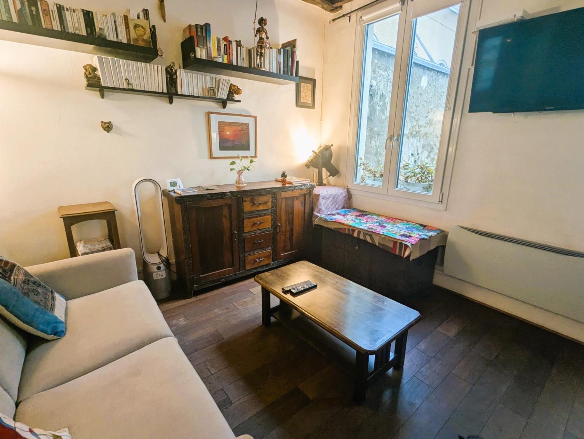 Charming Pied-a-terre - Marais *